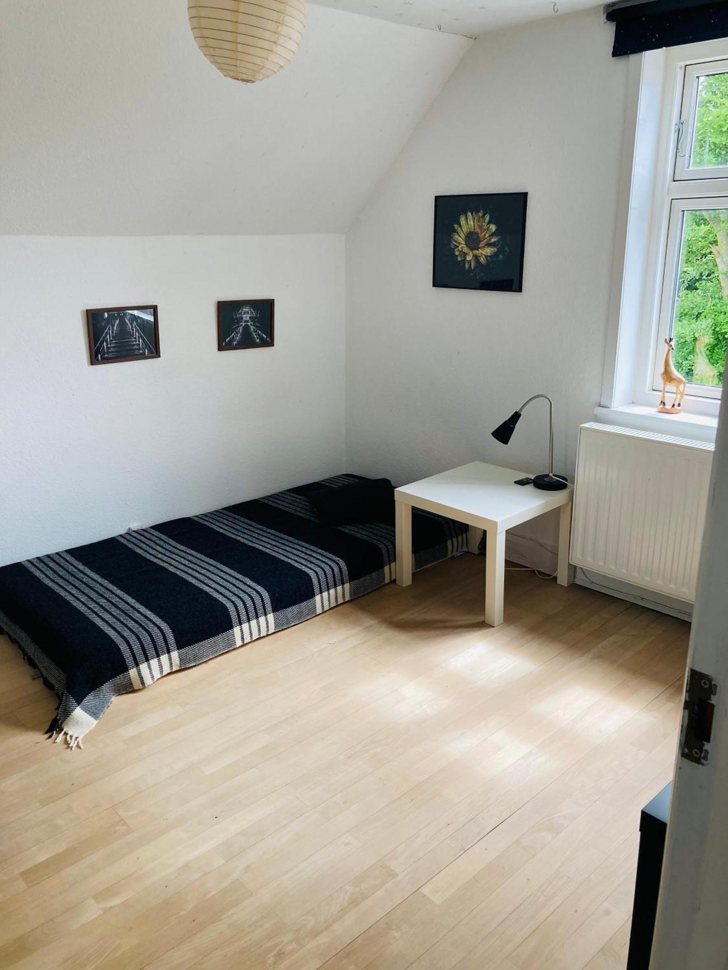 Charmerende - Taet Pa Alt! * Svendborg